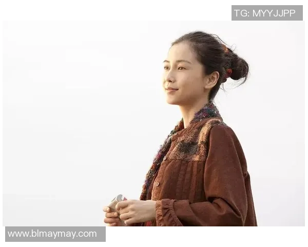 足球明星穿搭风格解析女生时尚搭配灵感推荐